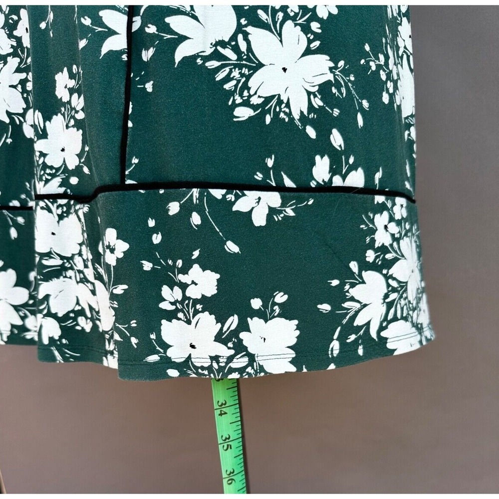 J Jill Wearever Dress MP Green Floral T-Shirt Knee Length Stretch Cottagecore - Picture 12 of 13